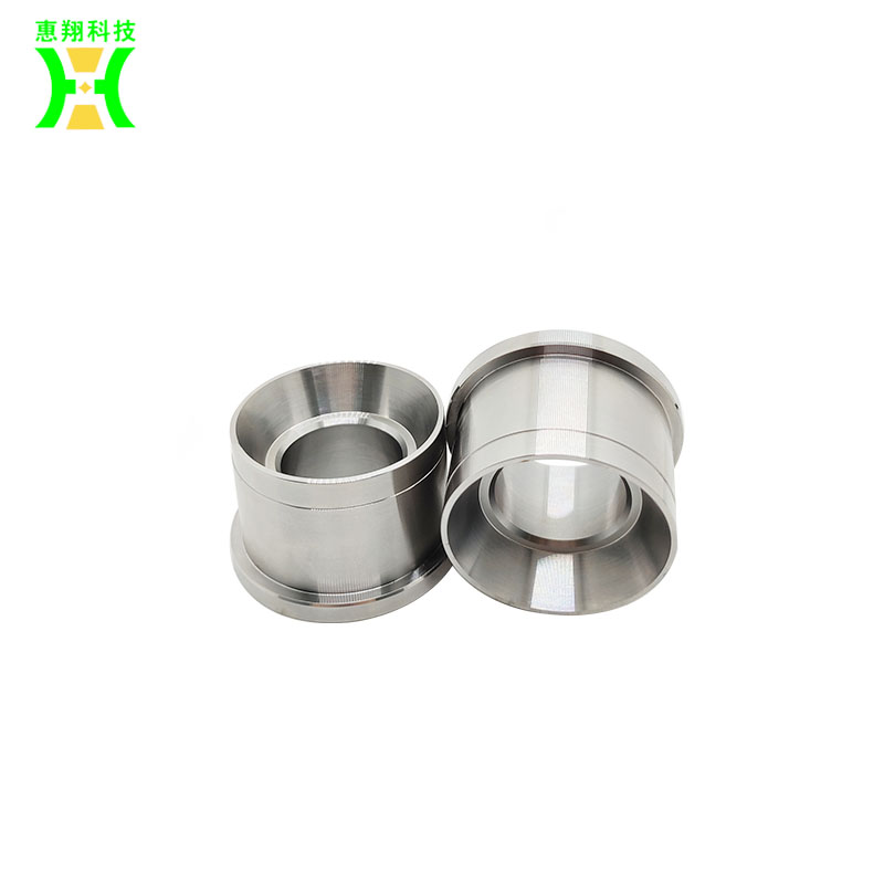 模具配件对生产商的要求